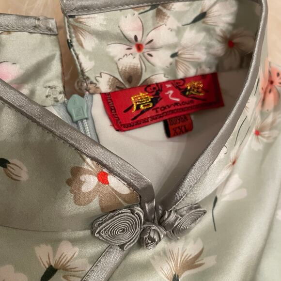 Vintage Sage Floral Cheongsam Dress | Stretch Silk Qipao, Size M (Tag XXX) - Picture 3 of 7